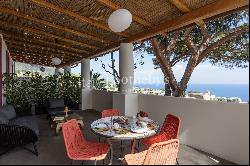 Villa Malvasia: an elegant oasis in the heart of the Aeolian Islands