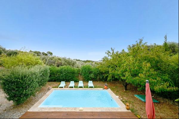 Ollioules - Californian villa with sea view, swimming pool and 3 bedrooms