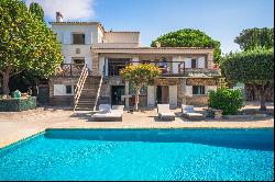 Sanary-sur-Mer - Frontline villa with swimming pool