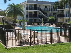 766 Central AVE #102, Naples FL 34102