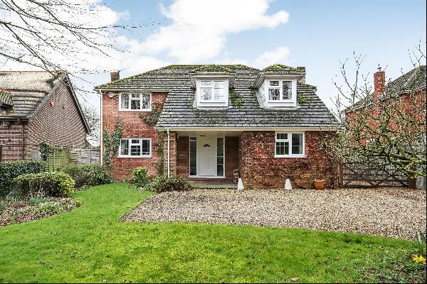 Andwin sits centrally in the beautiful Hampshire village of Barton Stacey, just 8 miles to