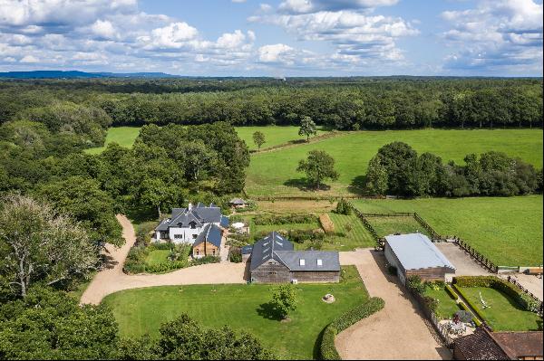 A superb opportunity to acquire an 89-acre estate in the heart of Chiddingfold.