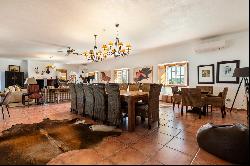 Country Estate, 8 bedrooms, for Sale
