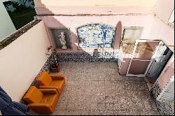 Detached house, 10 bedrooms, for Sale