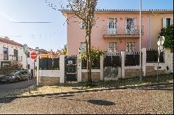 Detached house, 10 bedrooms, for Sale