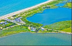 Flying Point Beach Cottage on Mecox Bay