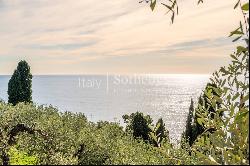 Charming villa in Imperia with stunning sea view