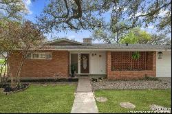 2822 hitching post St, San Antonio TX 78217