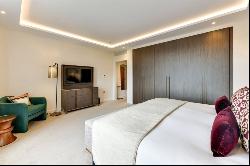 Penthouse , Ashburn Place, London, London SW74LL