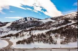 Ski In/Ski Out to the Expanded Deer Valley and Capture Incredible Views