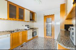 Terraced house, 4 bedrooms, for Sale