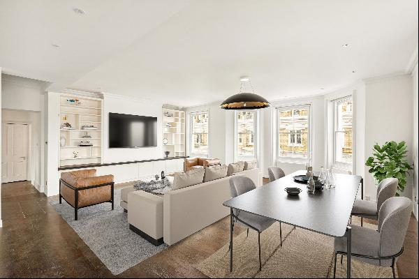 A stunning lateral 3 bedroom apartment in Cornwall Gardens, SW7.