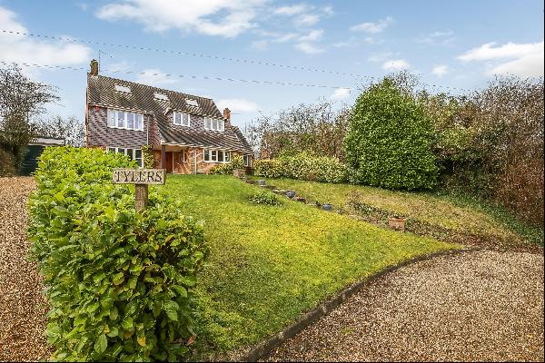 Detached family house in the quiet location of Bishop's Sutton