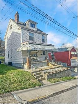 215 Poplargrove St, Carrick PA 15210