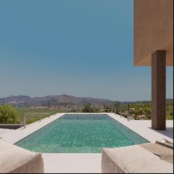 Sustainable Villa with Panoramic Views: Elegance and Environmental Awareness