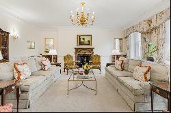 Unique property in the heart of central London