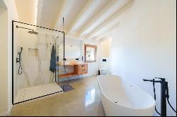 Brand new townhouse with courtyard in Campos, Mallorca.