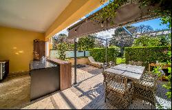 Cannes Oxford, Luxurious 105 sqm apartment with private garden and terraces.