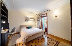 Cannes Oxford, Luxurious 105 sqm apartment with private garden and terraces.