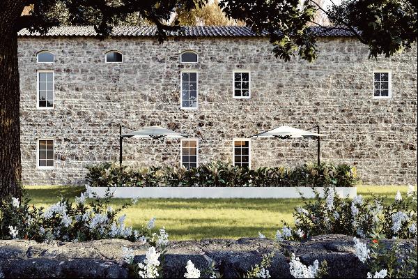 Country-style residence on the hills of Pescia