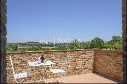 Charming Restored Farmhouse in Montepulciano