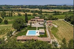 Charming Restored Farmhouse in Montepulciano