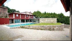 Rural Hotel with swimming pool and garden, Braga, Portugal