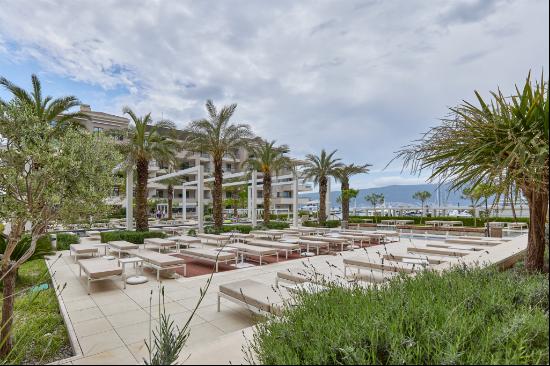 Three-bedroom apartment available at Baia Residence, Porto Montenegro