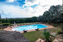 Splendid family villa with panoramic sea and mountain views clos, San Roque 11360