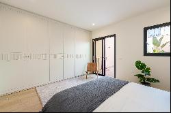 Newly built townhouse with sea views in El Terreno, Palma, Mallorca