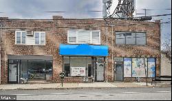 124 W Chester Pike, Havertown PA 19083