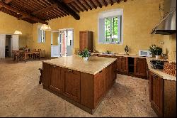 Casale Le Cantine: charming luxury villa in the hills