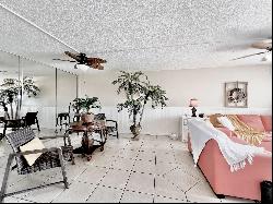 8815 Thomas Drive Unit 104, Panama City Beach FL 32408