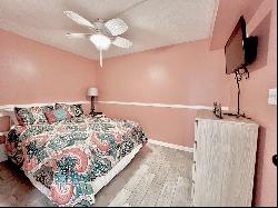 8815 Thomas Drive Unit 104, Panama City Beach FL 32408