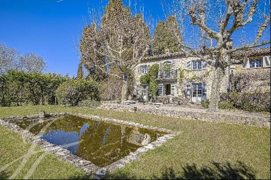 Former 19th century farmhouse in a historic setting