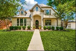 Westside Fort Worth gem with dreamy designer finishes. 