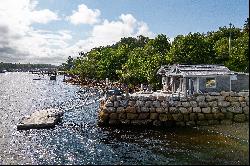 Picturesque Seaside Property