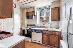 137 EAST 36TH STREET 13G in Murray Hill Kips Bay, New York