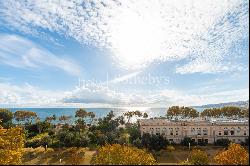 Elegant Riviera Apartment with a view of the Gulf of Naples