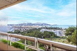Marseille 8th, Golden Square - 2 Bedroom Apartment with Terrace and Sea View