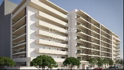 Modern 4-bedroom Apartment, in a gated community, in Portimão, Algarve