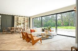 Beautiful seven-bedroom house in Surrey