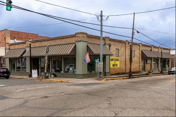 602 N Main St, Homer LA 71040