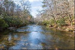 Turn Key Cabin Nestled Along the Cartecay River in the North Georgia Mountains