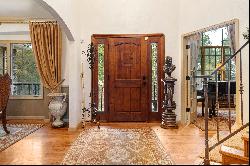 Beautiful Home in Gated Community 