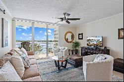 1551 N Flagler Dr #811, West Palm Beach, FL, 33401