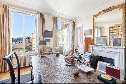 Paris V - Magnificent apartment with all the charm of the old