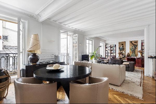 Paris 7th District An ideal pied a terre in a prime location