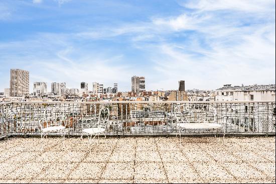 Paris 13th District - A two-bed apartment with a terrace