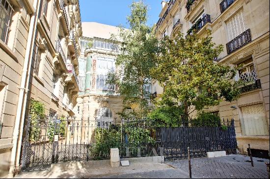 Paris 17th District - A superb 3-bed apartment